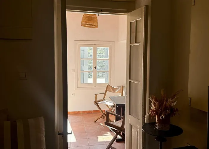 Lotzia House